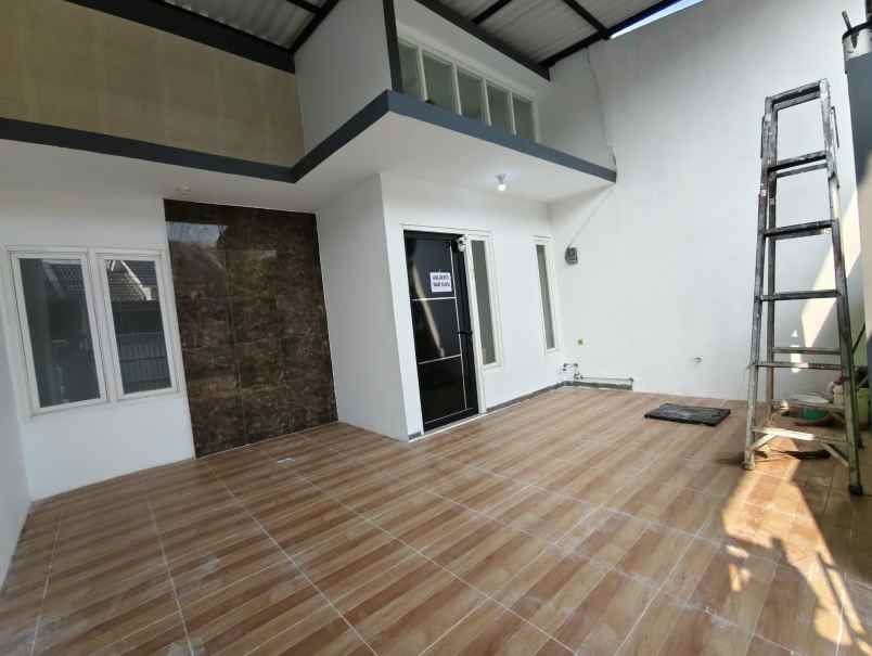 dijual rumah graha amertha