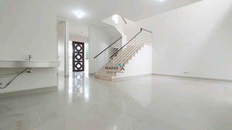 dijual rumah greenville babatan pantai kenjeran