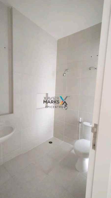 dijual rumah greenville babatan pantai kenjeran