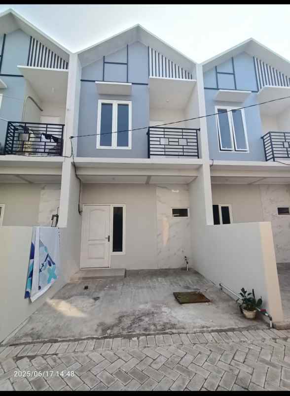 dijual rumah gunung anyar surabaya