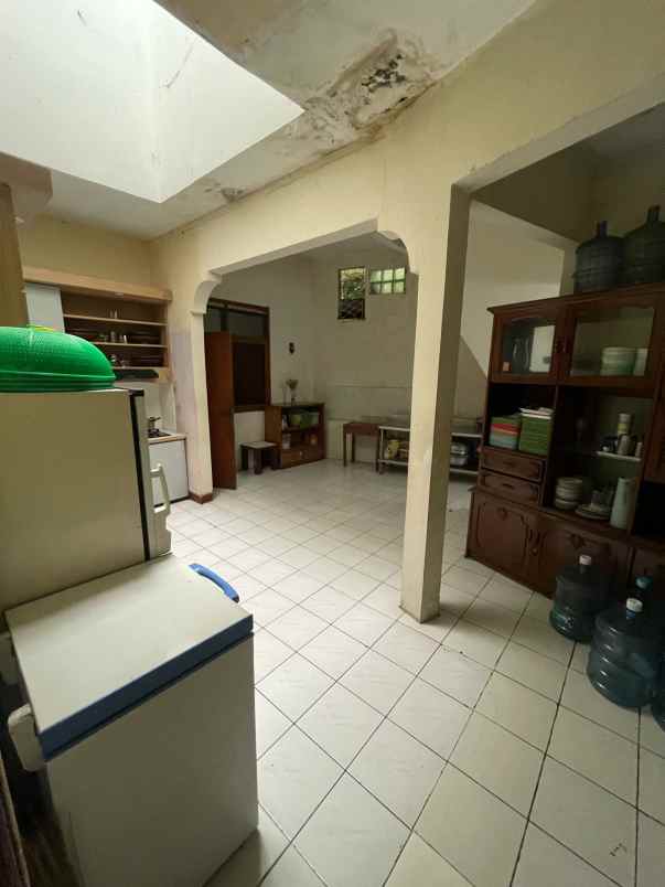 dijual rumah gunung batu pasteur