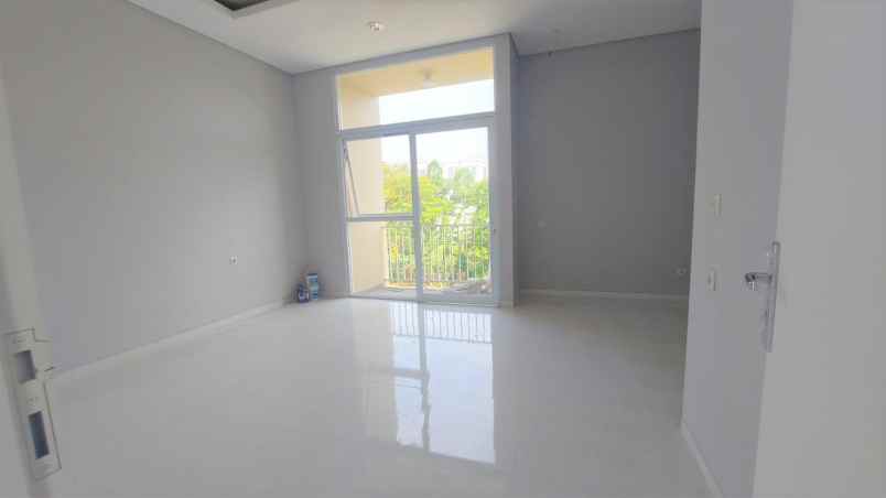 dijual rumah imperial gading sukapura