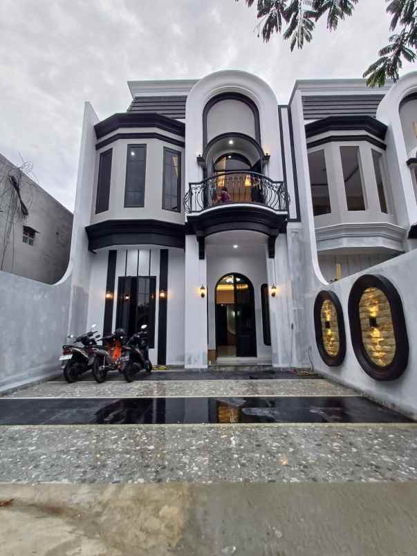 dijual rumah jagakarsa jaksel