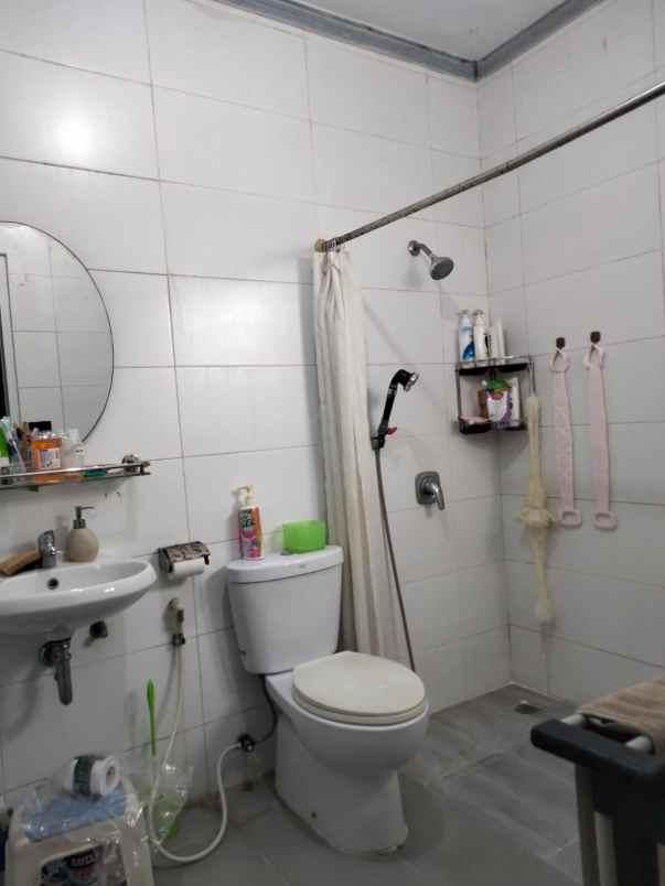 dijual rumah jakarta garden city