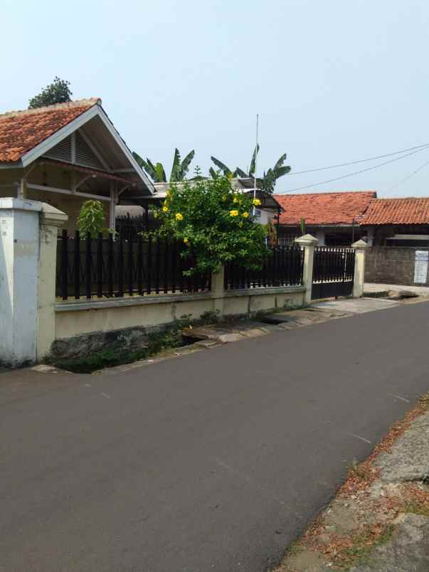 dijual rumah jalan al mubarok 1
