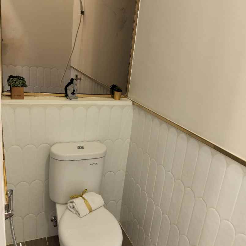 dijual rumah jalan aria putra kedaung
