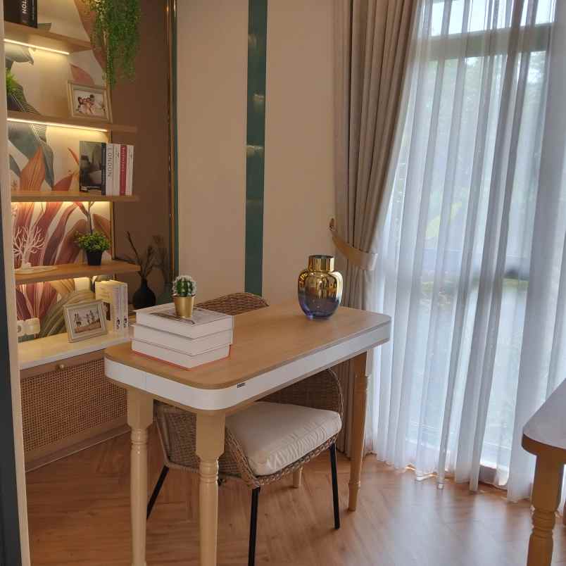 dijual rumah jalan aria putra kedaung