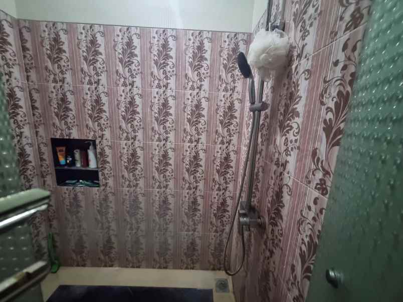 dijual rumah jalan cipinang muara ilir