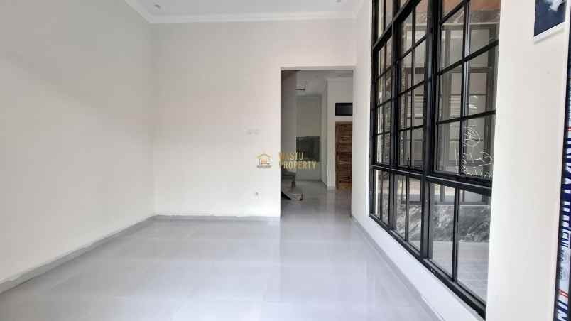 dijual rumah jalan kaliurang ngaglik sleman