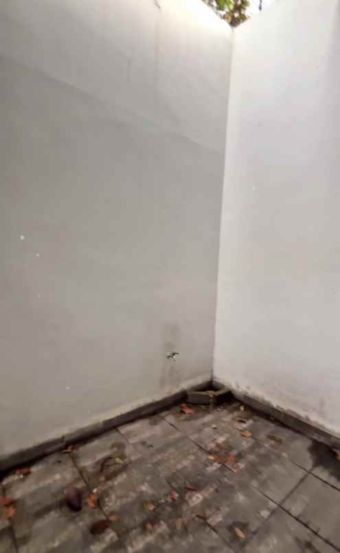 dijual rumah jalan menteng 7 denai ar