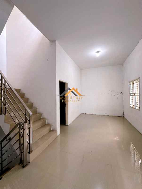 dijual rumah jalan nangka jalan adam malik