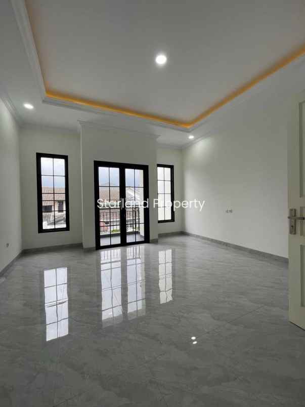 dijual rumah jalan raya joglo meruya