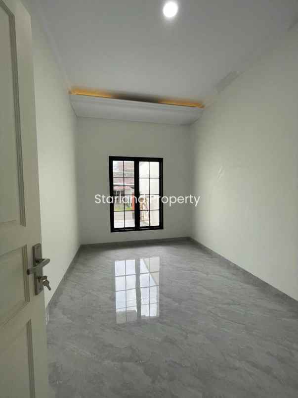 dijual rumah jalan raya joglo meruya