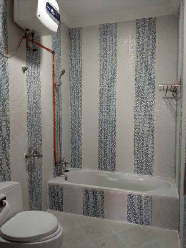 dijual rumah jalan swasembada tanjung