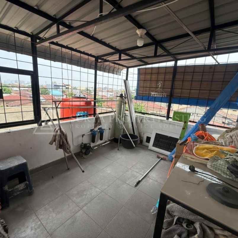 dijual rumah jalan tuba iv kompelek de