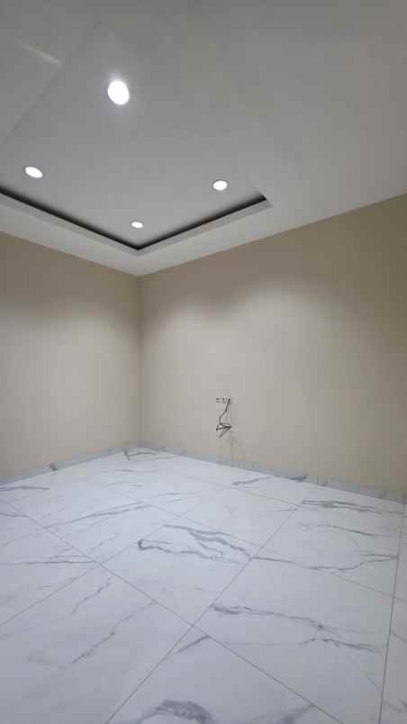 dijual rumah janur hijau kelapa gading