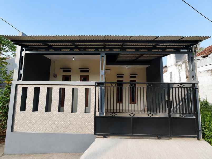 dijual rumah jatijajar