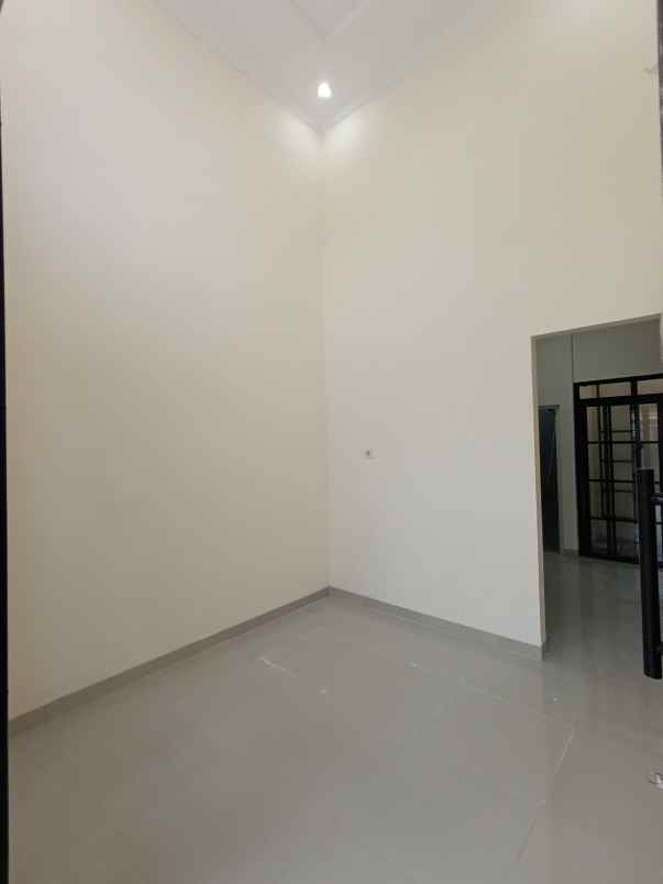 dijual rumah jatimulya