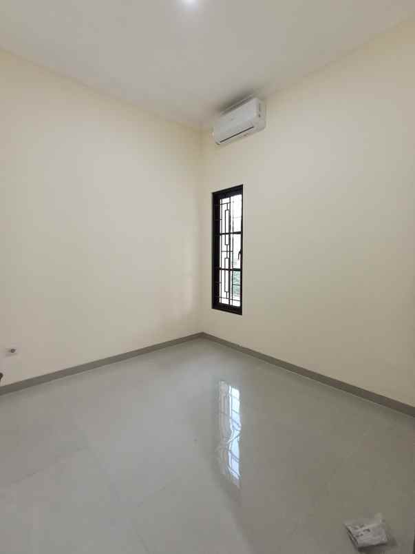 dijual rumah jatimulya