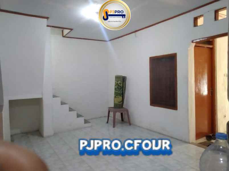 dijual rumah jawa barat kabupaten bekasi