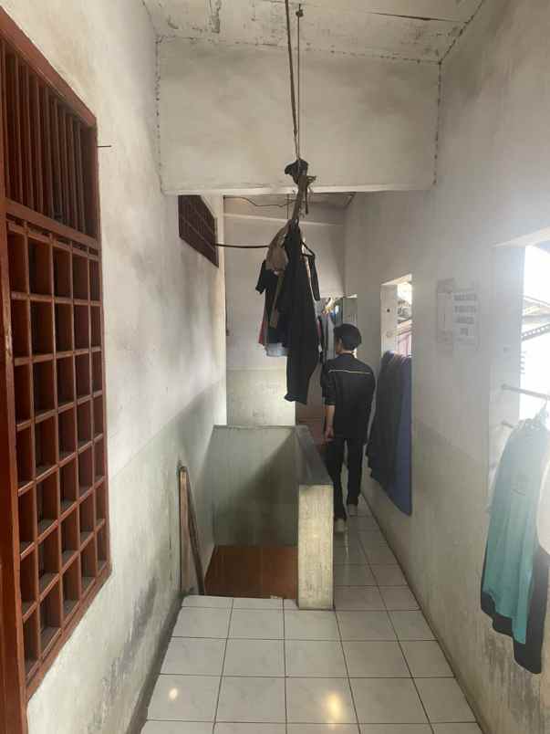 dijual rumah jembatan besi tambora