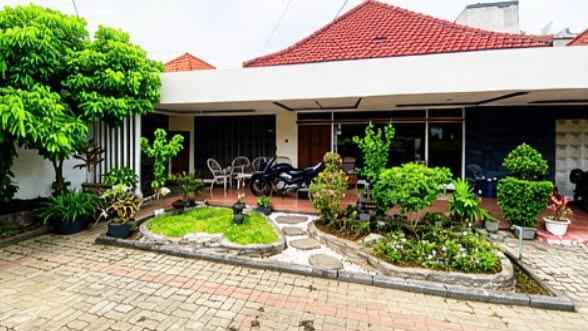 dijual rumah jl bengawan