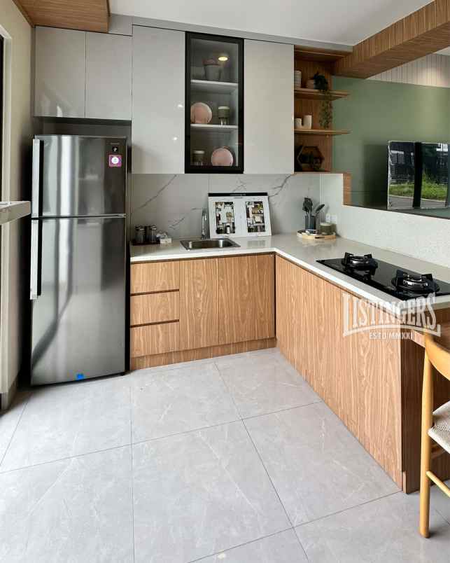 dijual rumah jl beruang raya rt 1 rw 2