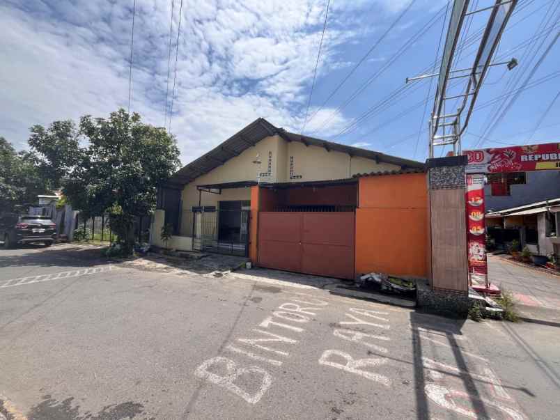 dijual rumah jl bintaro