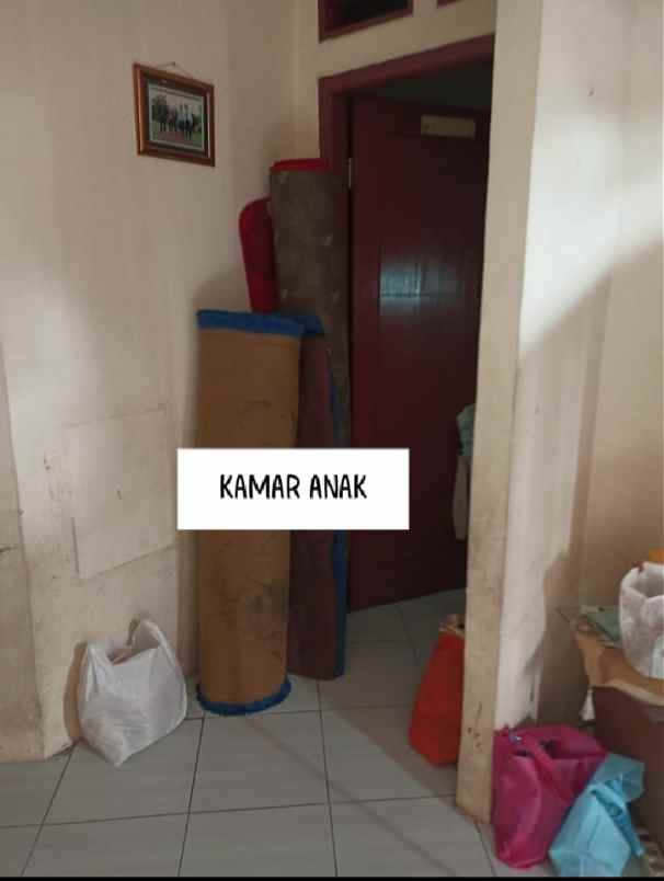 dijual rumah jl caringin pancoran mas depok
