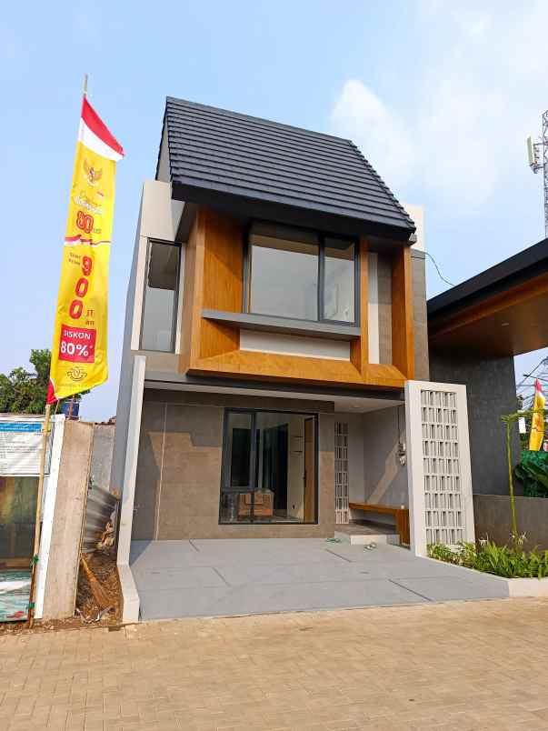 dijual rumah jl cendrawasih cipayung