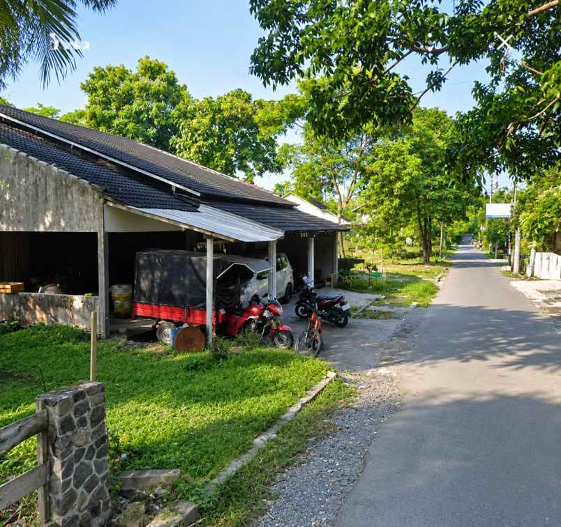 dijual rumah jl damai