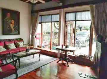 dijual rumah jl dr ratna jatibening