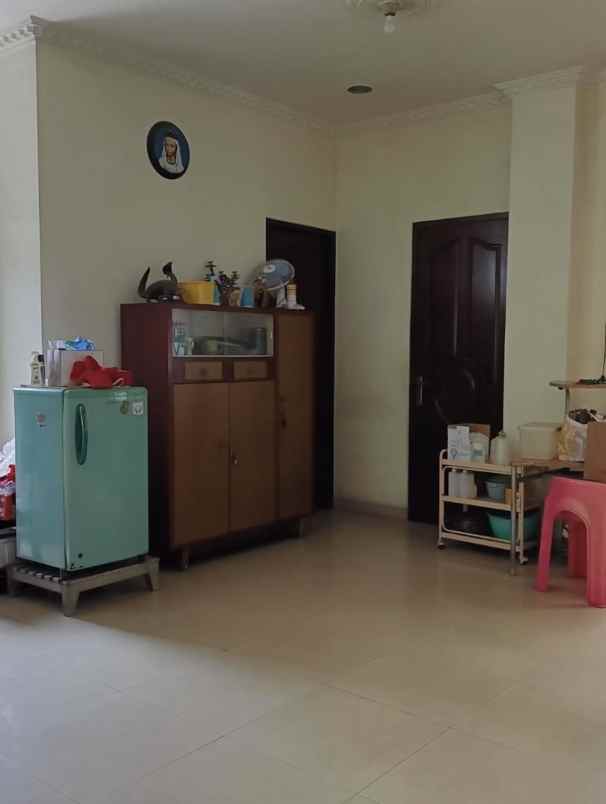 dijual rumah jl jelambar jaya jelambar