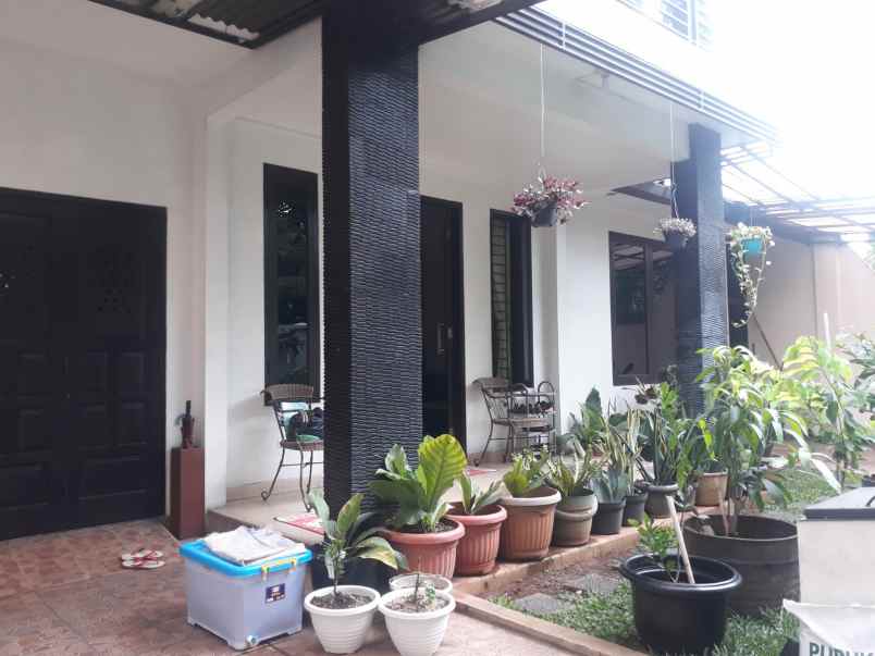 dijual rumah jl kav marinir pondok