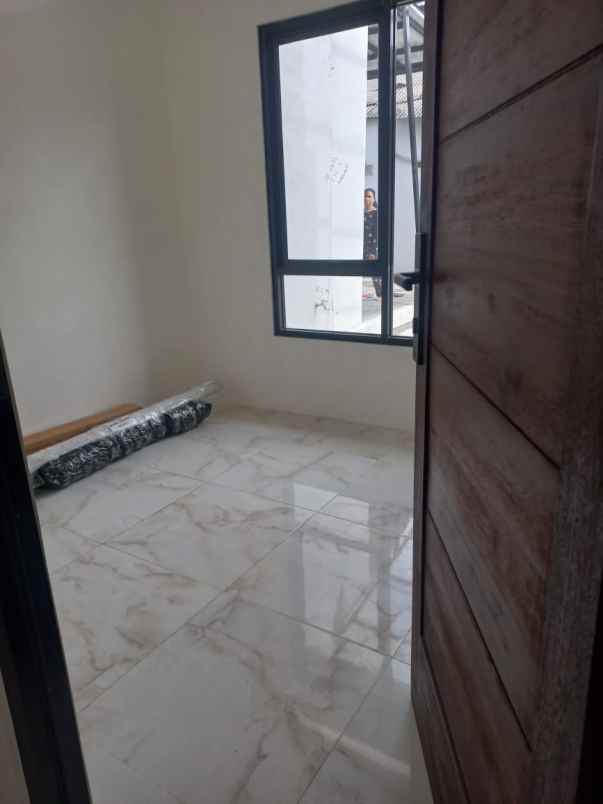 dijual rumah jl kayu gede 2 rt02 rw04