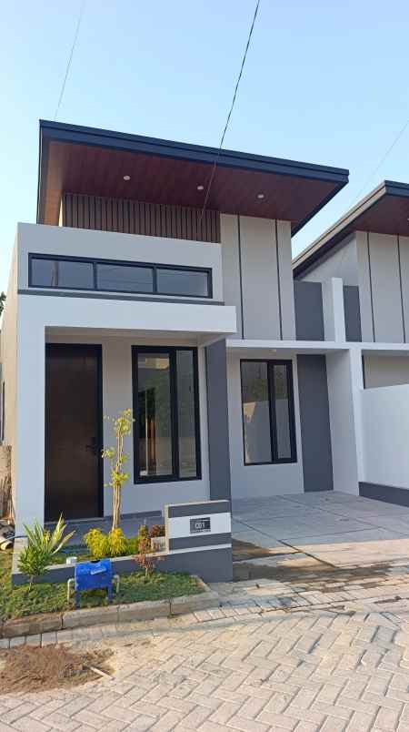 dijual rumah jl kendedes purwosari