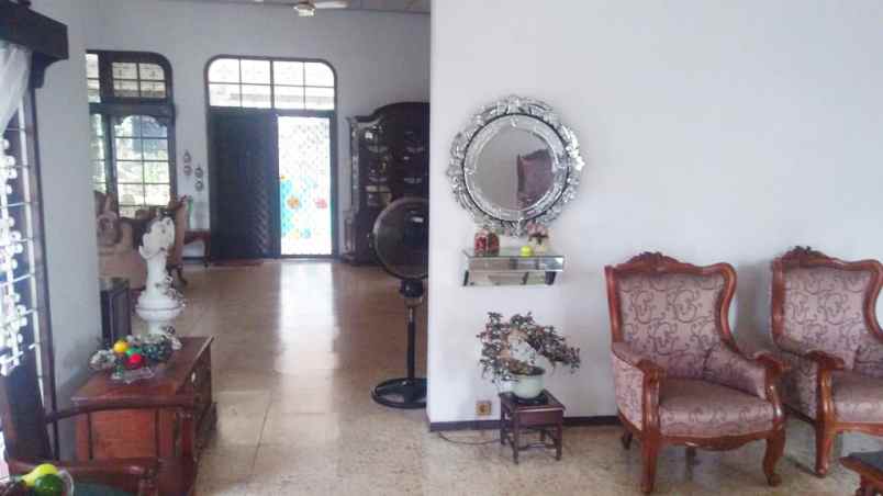 dijual rumah jl laksamana malahayati