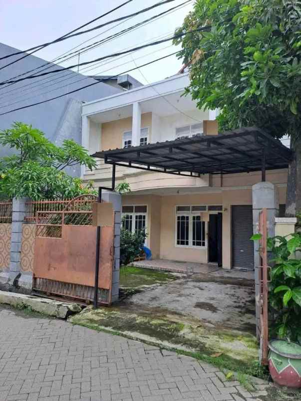 dijual rumah jl lebak arum gading kec