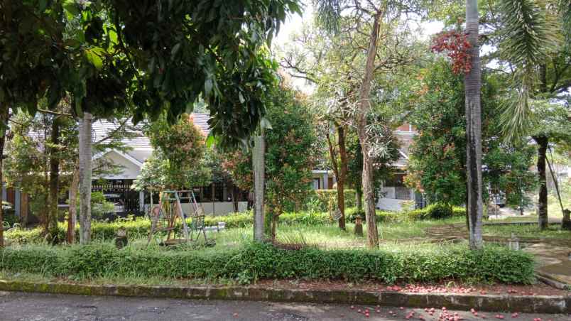 dijual rumah jl lereng indah pondok