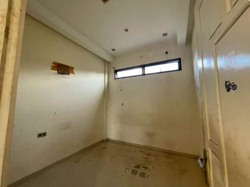 dijual rumah jl mustika kel semabung