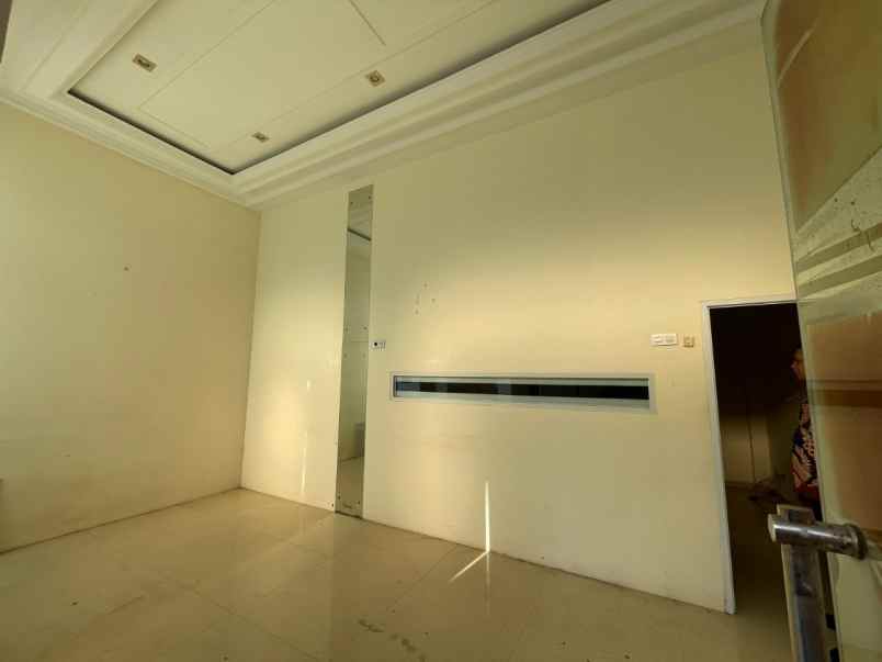 dijual rumah jl mustika kel semabung