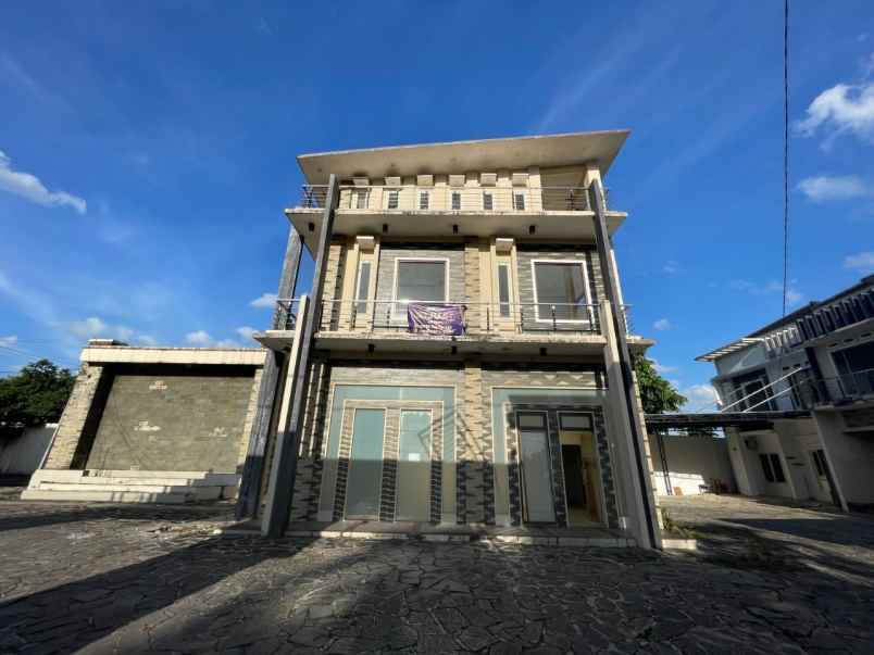 dijual rumah jl mustika kel semabung