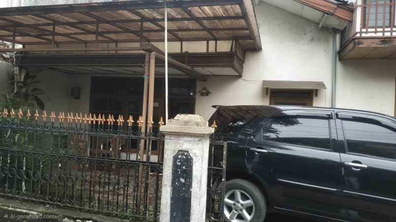 dijual rumah jl nilem kancra tawes