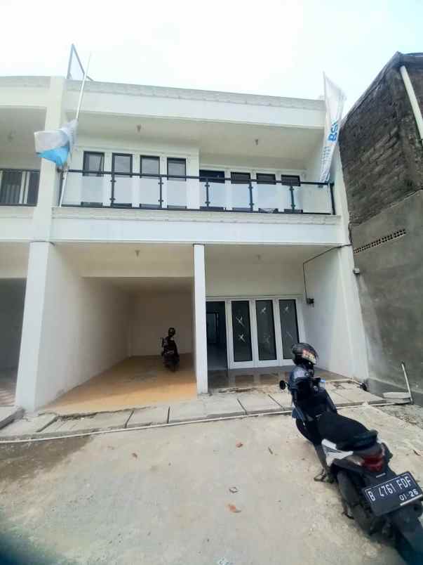 dijual rumah jl penggilingan cakung