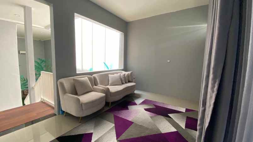 dijual rumah jl raya sukamenak kopo