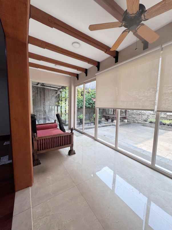 dijual rumah jl sanur indah kelapa