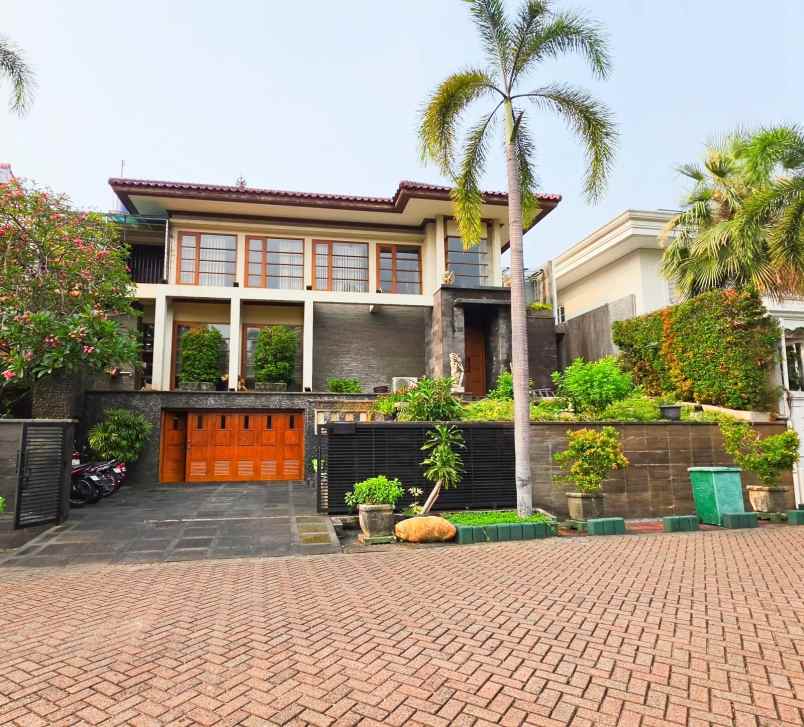 dijual rumah jl sanur indah kelapa
