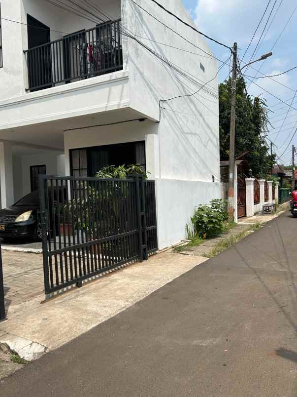 dijual rumah jl sumur bandung