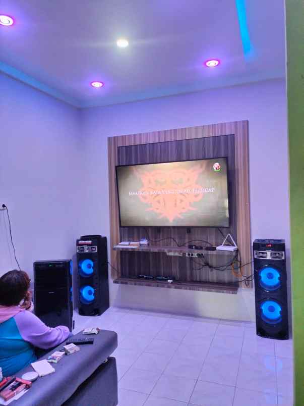 dijual rumah jl tengkubey