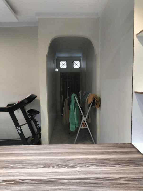 dijual rumah jl tengkubey